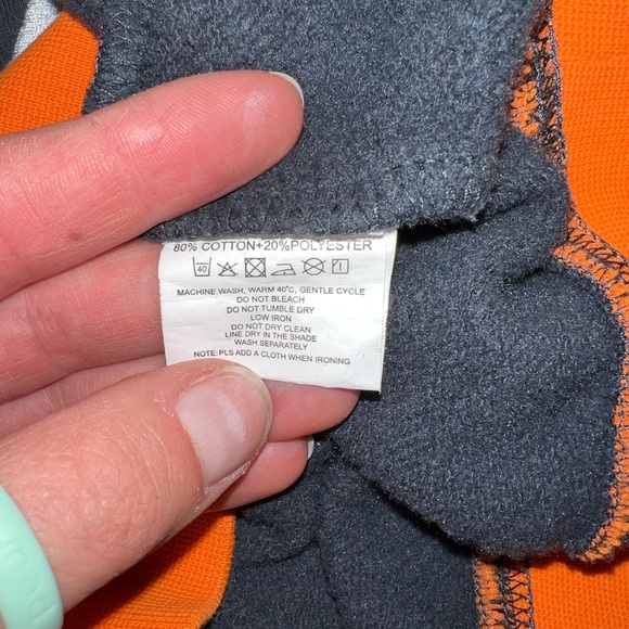 TITOS VODKA RARE UNISEX UGLY SWEATER/SWEATSHIRT MED - Picture 4 of 4